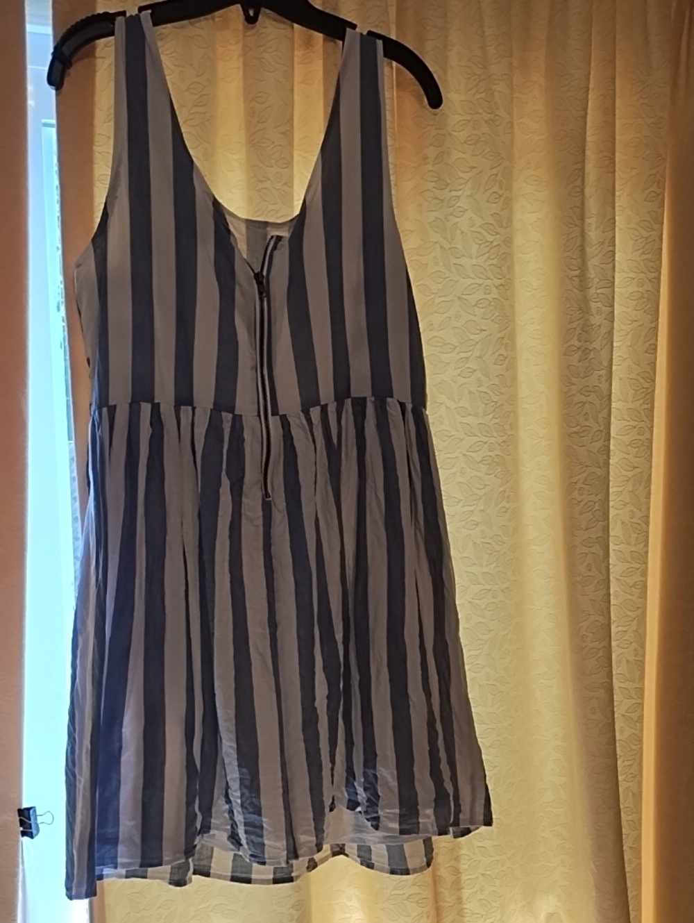 Forever 21 Blue & White Striped Sleeveless Scoop Neck Dress
